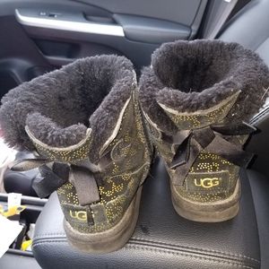 Small floral print ugg boots